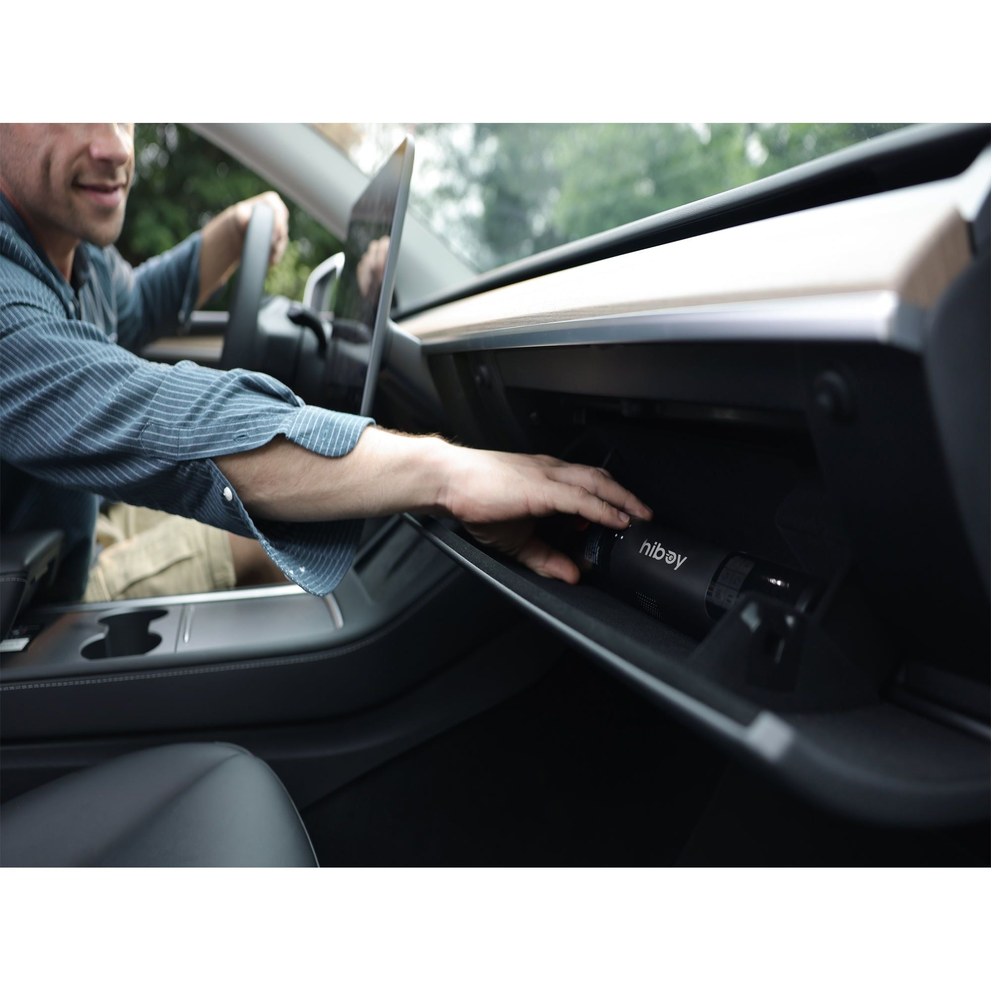 שואב אבק לרכב+ מנפח אוויר אלחוטי