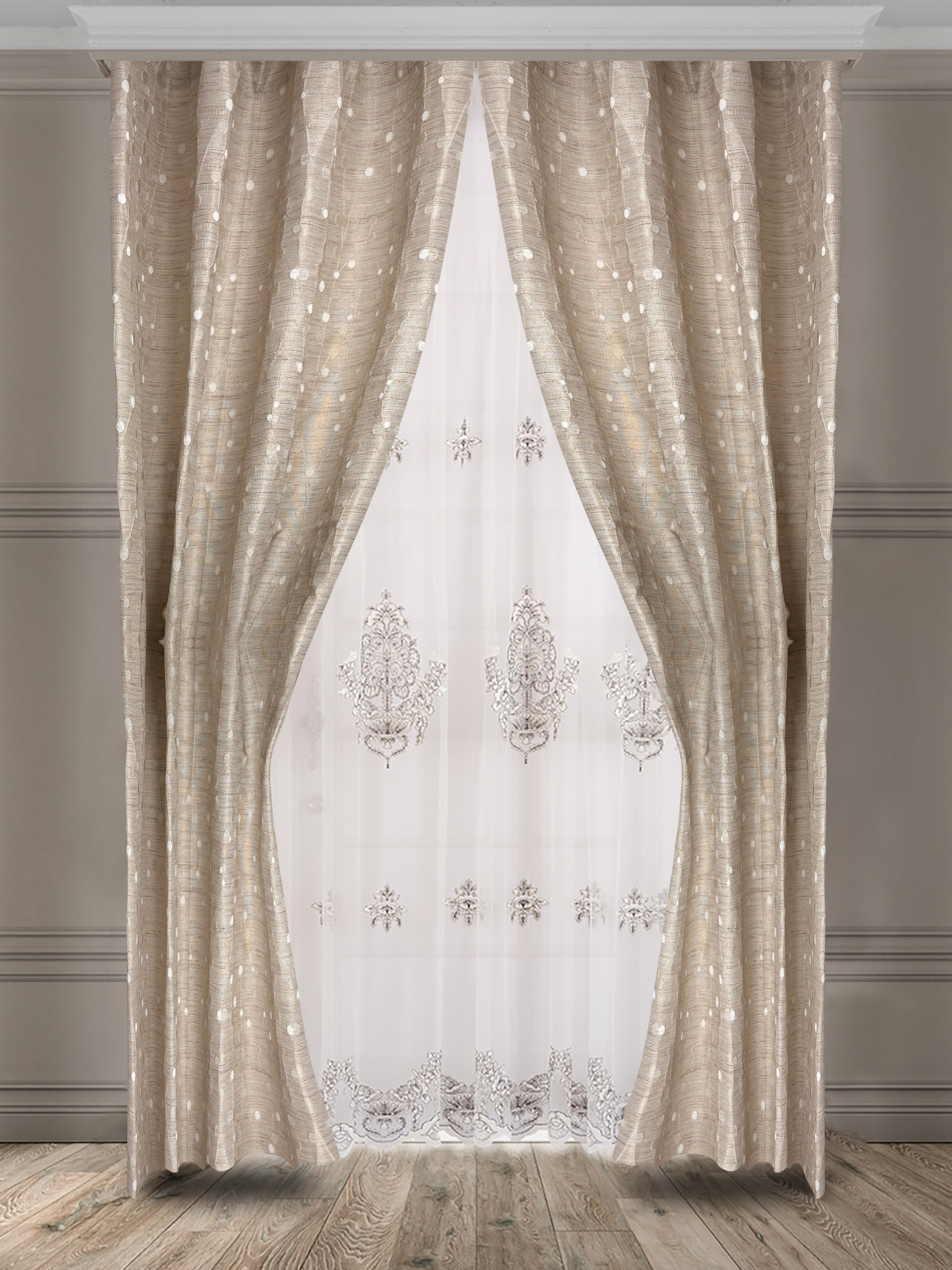 וילון ארוך דוגמת בז' נקודות - מידה 1.40/2.50