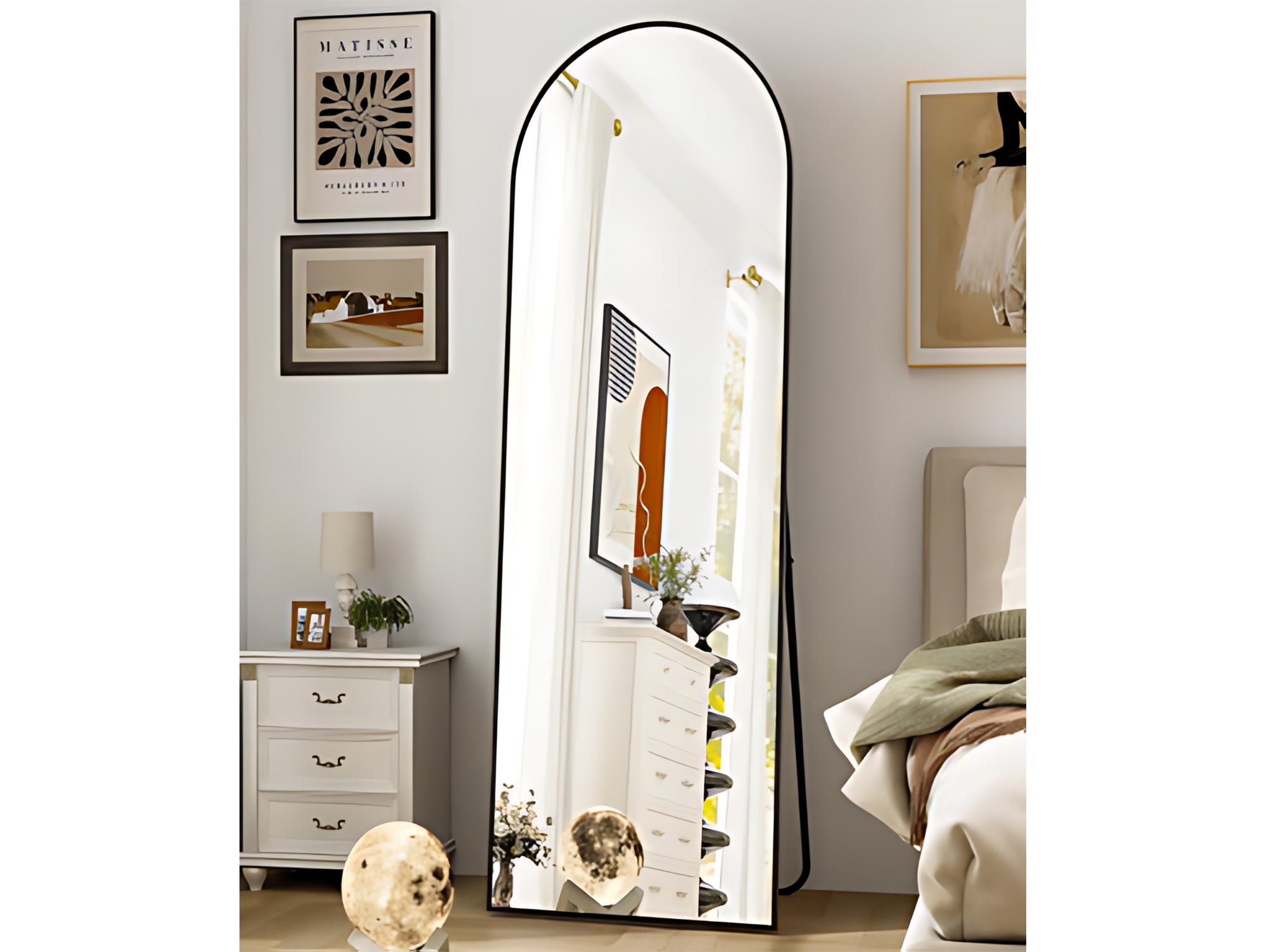 מסגרת שחורה