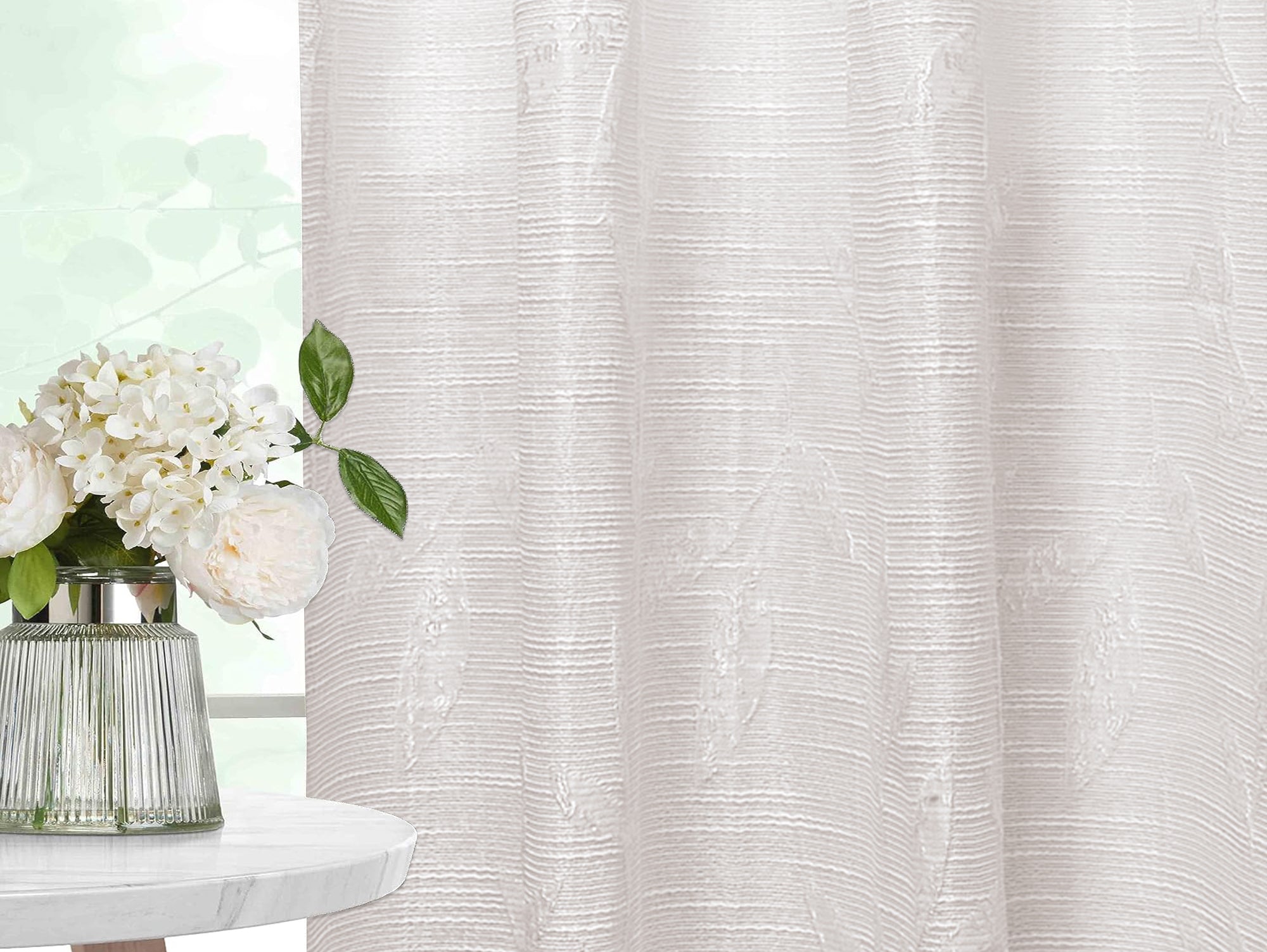 וילון קצר דוגמת לבן עלים - מידה 1.40/1.60