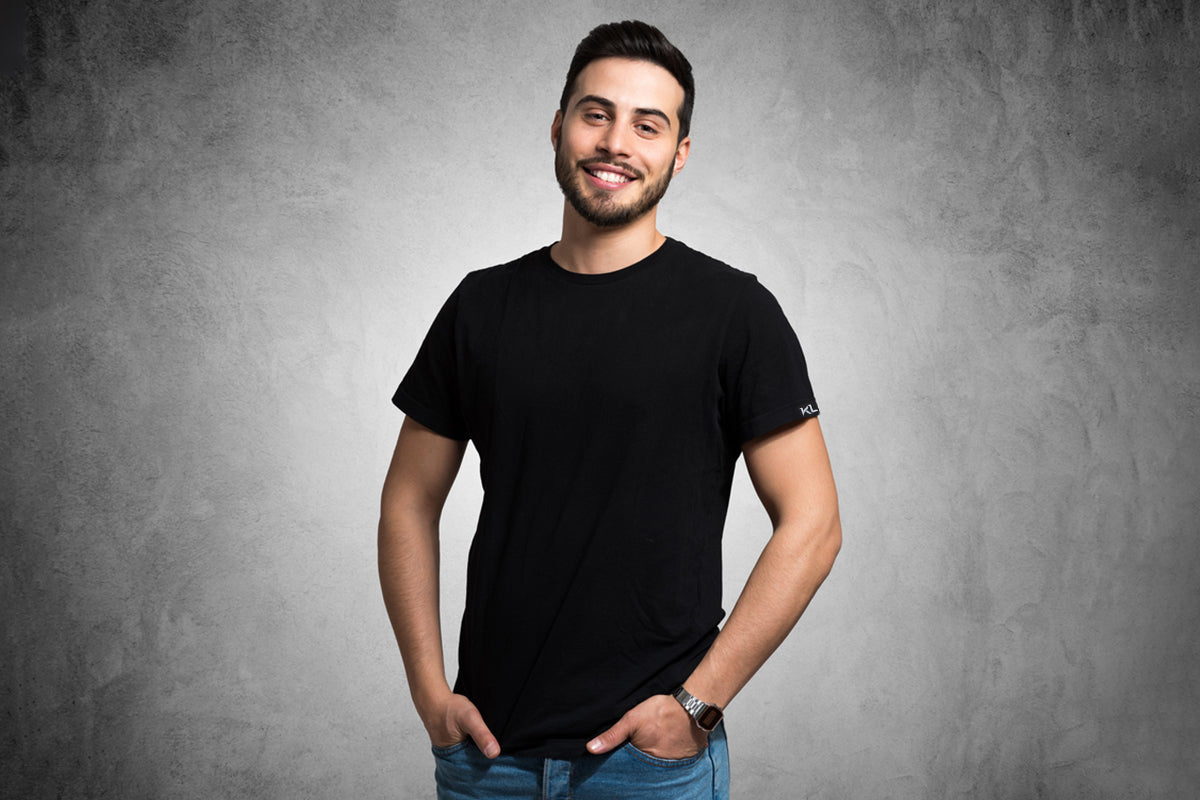 מארז 3 חולצות טריקו איכותיות לגבר שחור לבן  אפור