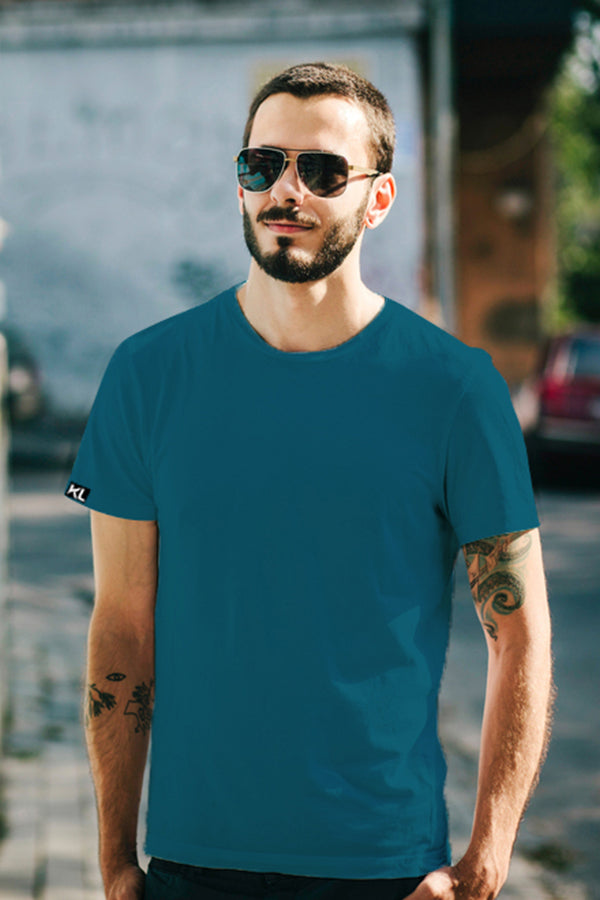 מארז 6 חולצות איכותיות טריקו לגבר  שחור, אפור, ירוק רויאל , לבן , לבן , לבן